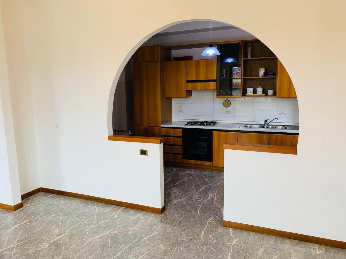 Spazioso Appartamento In Centro Citta San Benedetto del Tronto Buitenkant foto